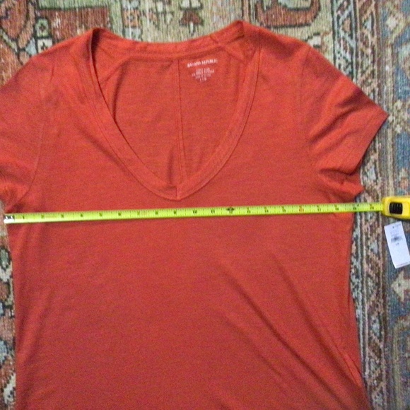 NWT Banana Republic Cozy Slub Short Sleeve T Shirt, Sz L Red - Picture 4 of 9
